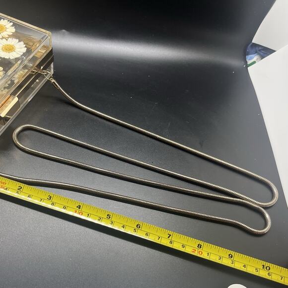 Zara Natural Daisy Acrylic Cross Body Clutch w/ Shoulder Strap - Picture 9 of 12